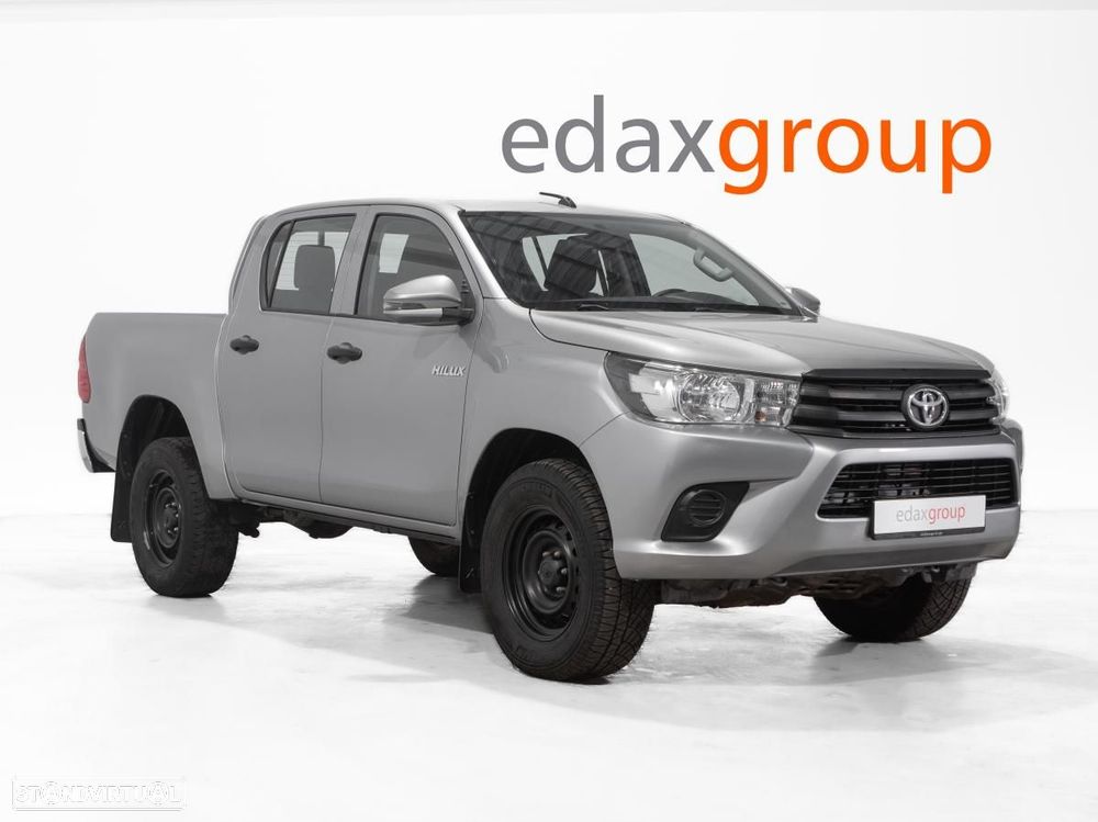 Toyota Hilux 2.4 D-4D 4WD CD 5Lugares c/iva