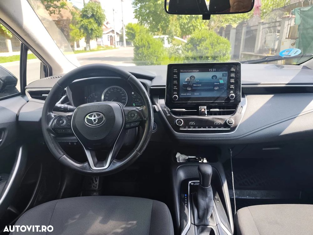 Toyota Corolla 1.8 HSD Dynamic - 3
