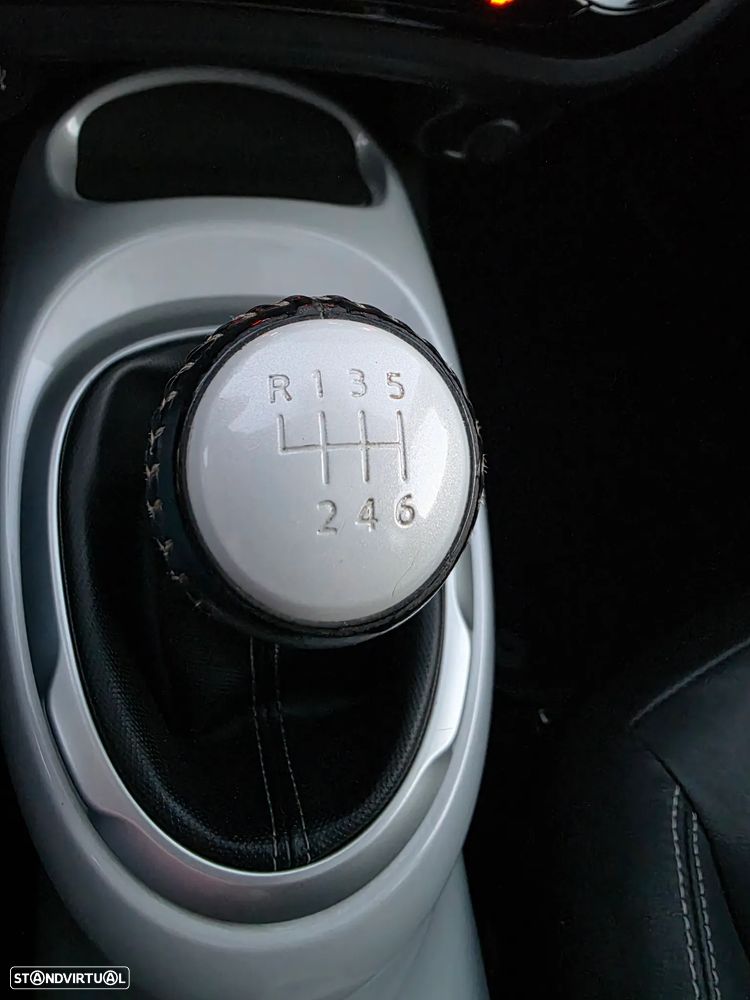 Nissan Juke 1.5 dCi N-Connecta P.Ext.1 Black Tokyo - 50