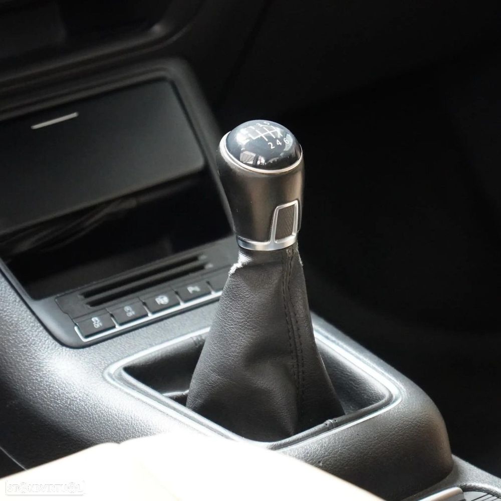 VW Tiguan 2.0 TDi Trend BlueMotion - 18