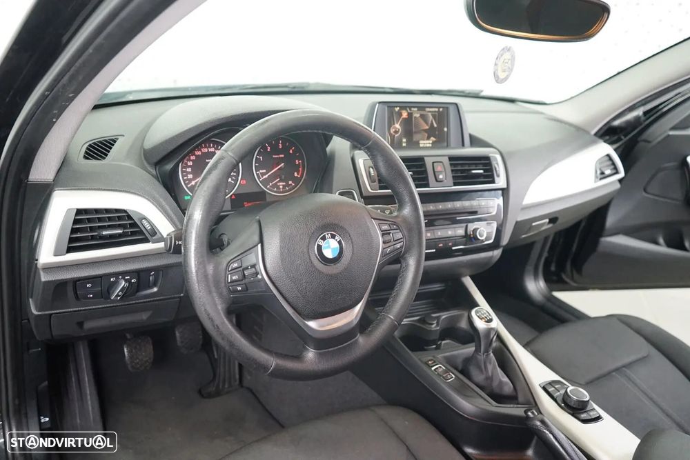 BMW 116 d Luxury Line - 14