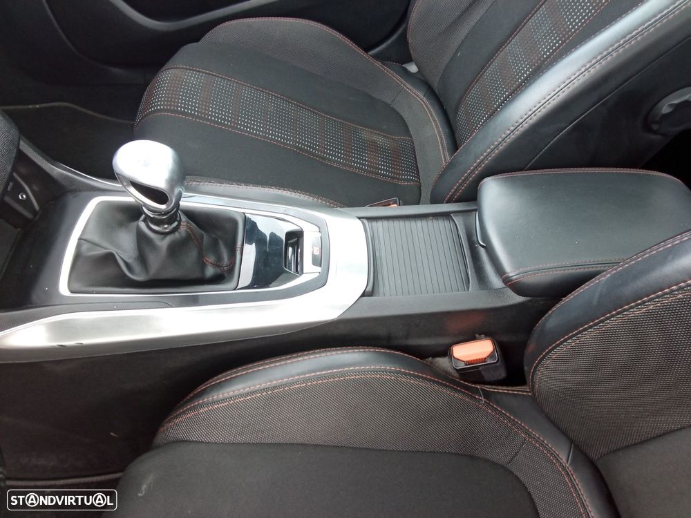 Peugeot 308 SW 1.6 BlueHDi GT Line - 18