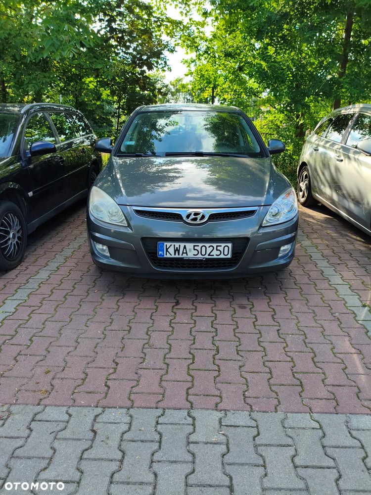 Hyundai i30 1.6 Comfort - 1