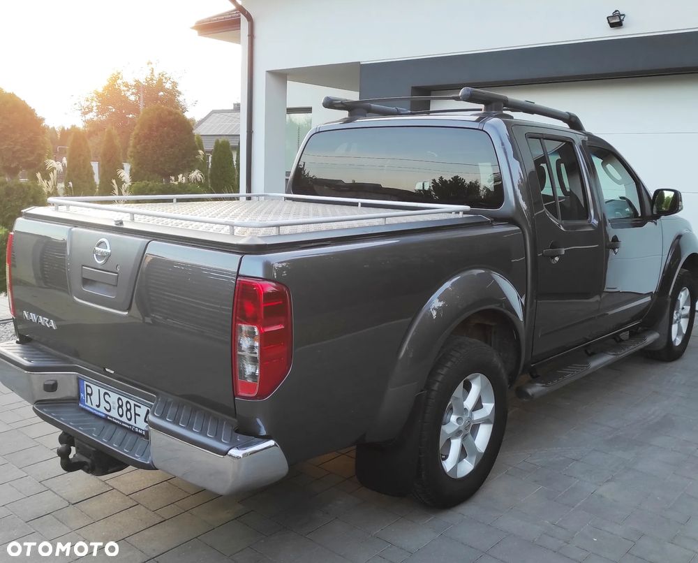 Nissan Navara 2.5 D Platinum - 10