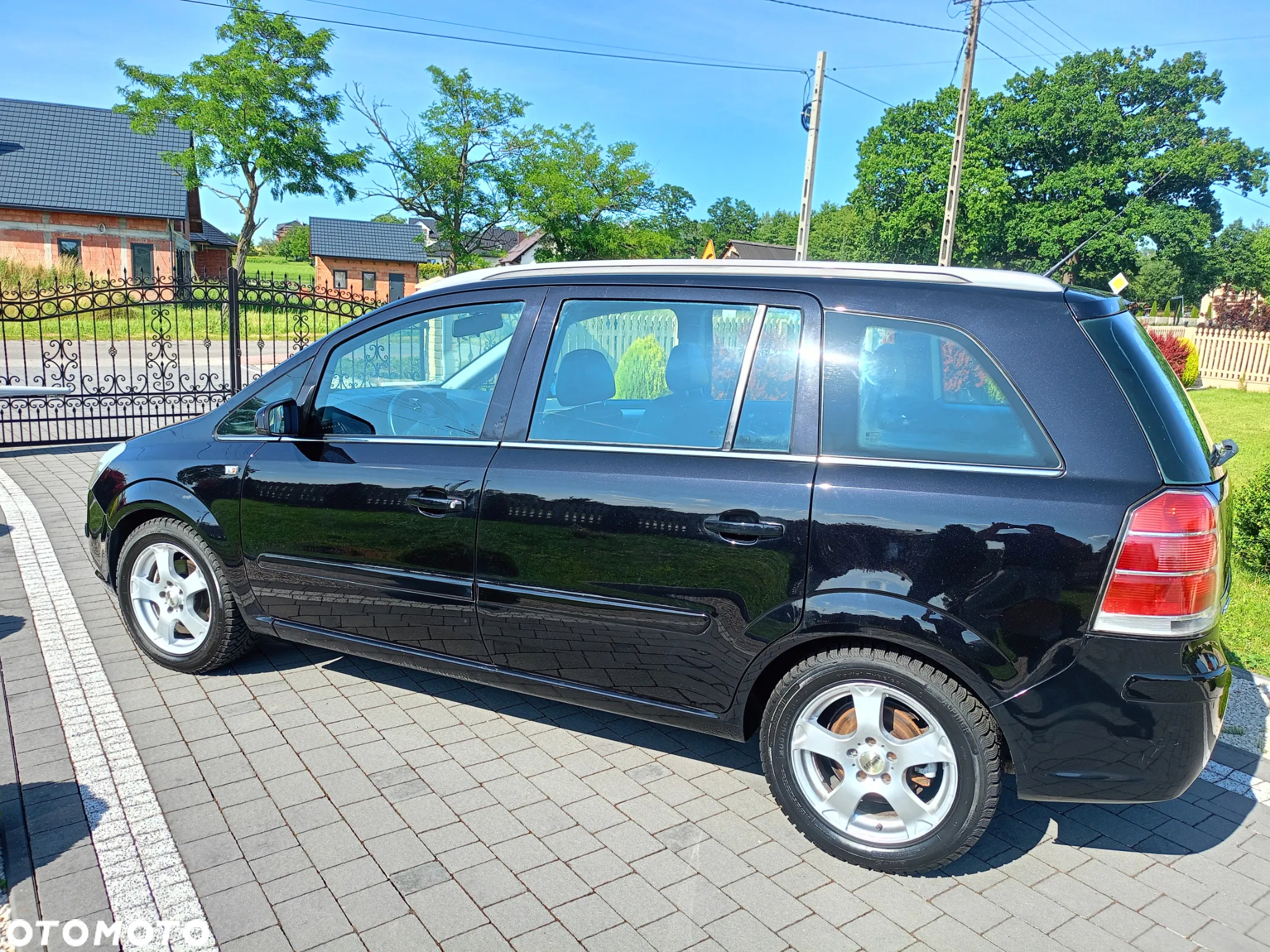 Opel Zafira 1.8 Active - 12