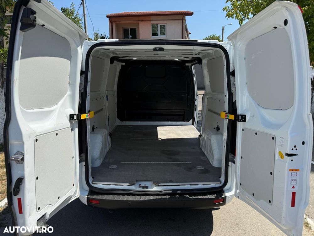 Ford TRANSIT CUSTOM L2H1 CUTIE AUTOMATA - 12