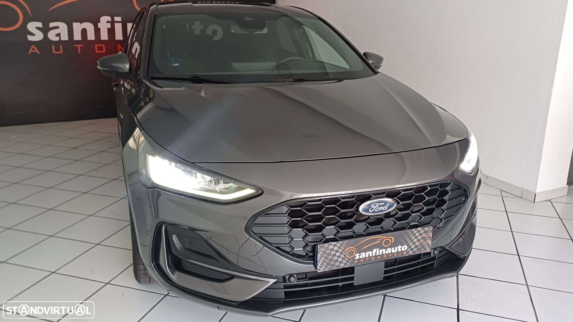 Ford Focus 1.0 EcoBoost MHEV Connected Design - 5