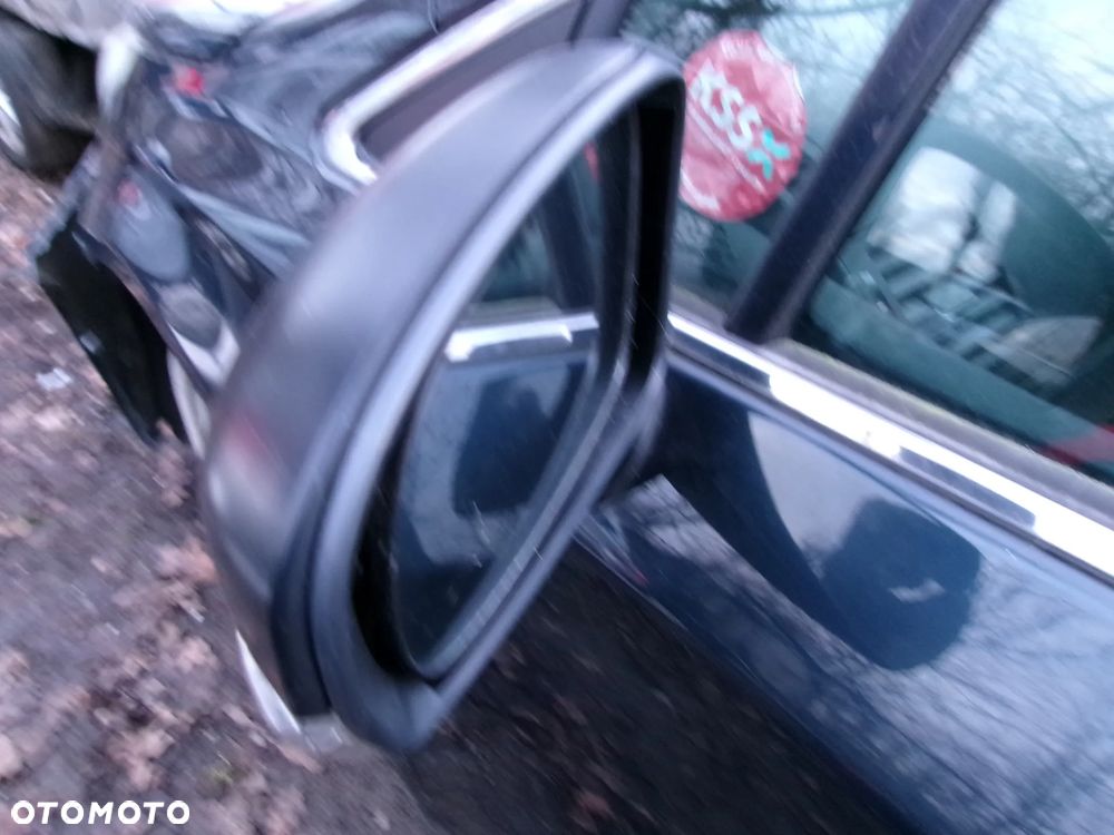 LUSTERKO LEWE ZEW.TOYOTA AVENSIS T27 09-14 UK - 2