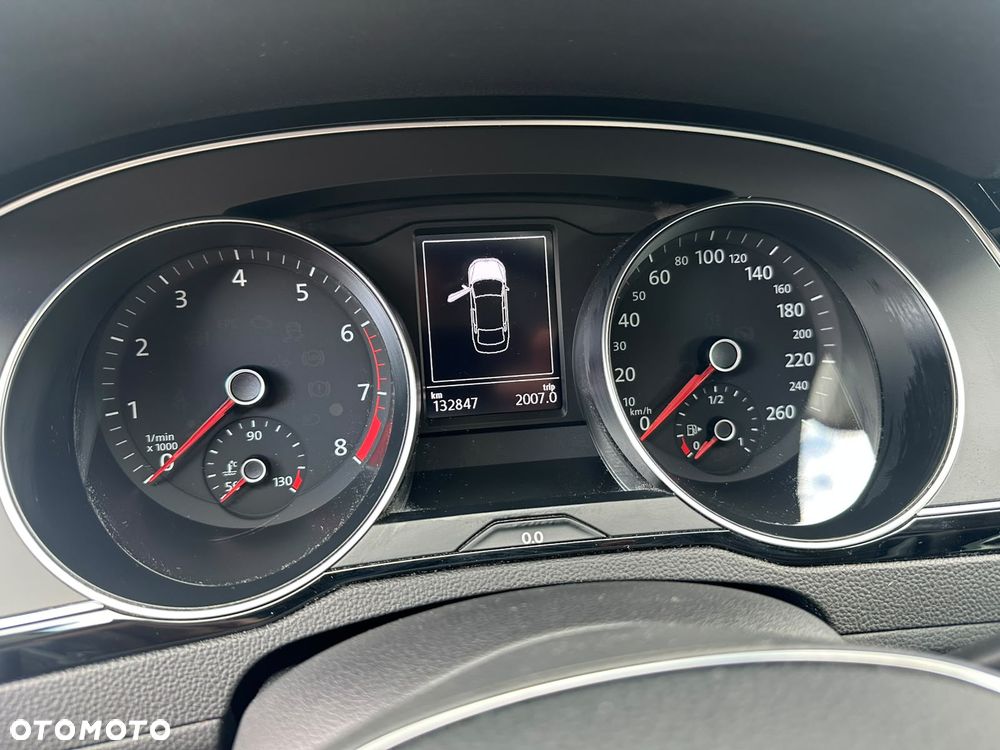 Volkswagen Passat 1.4 TSI ACT (BlueMotion Technology) Comfortline - 11
