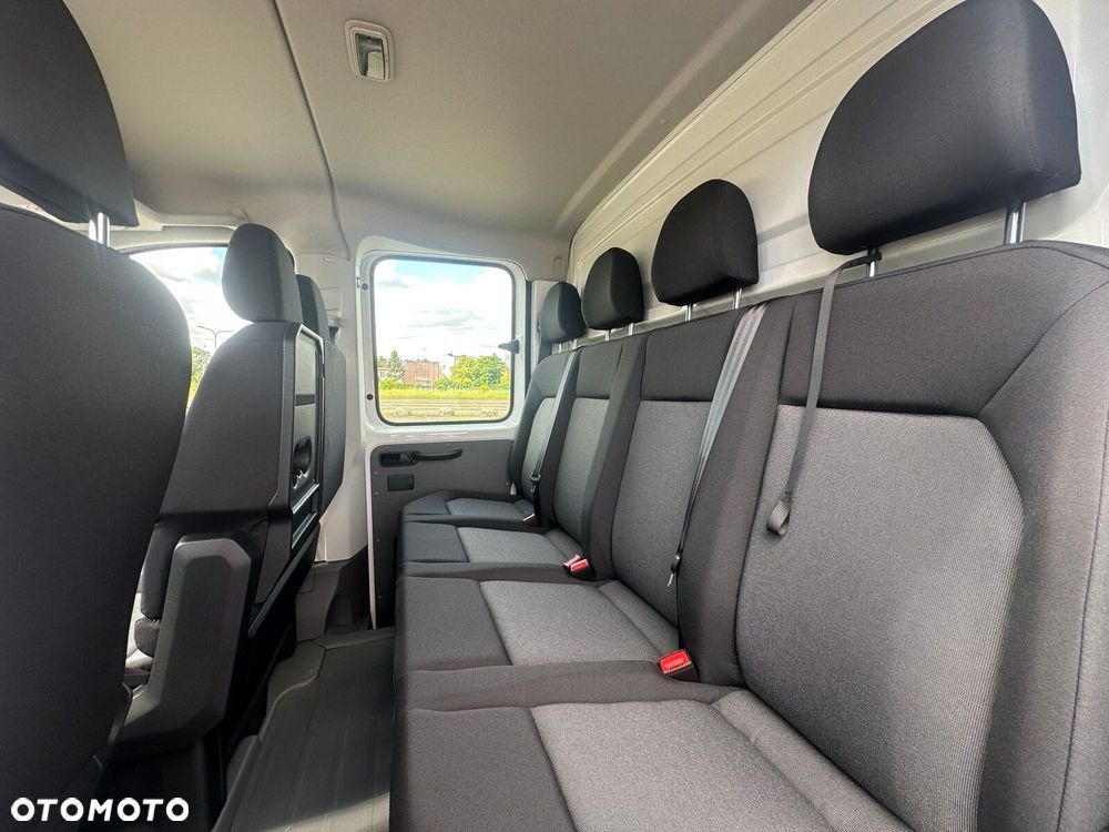 Volkswagen Crafter 35 2.0 TDI ChDC 4490 140 KM DOKA - 23