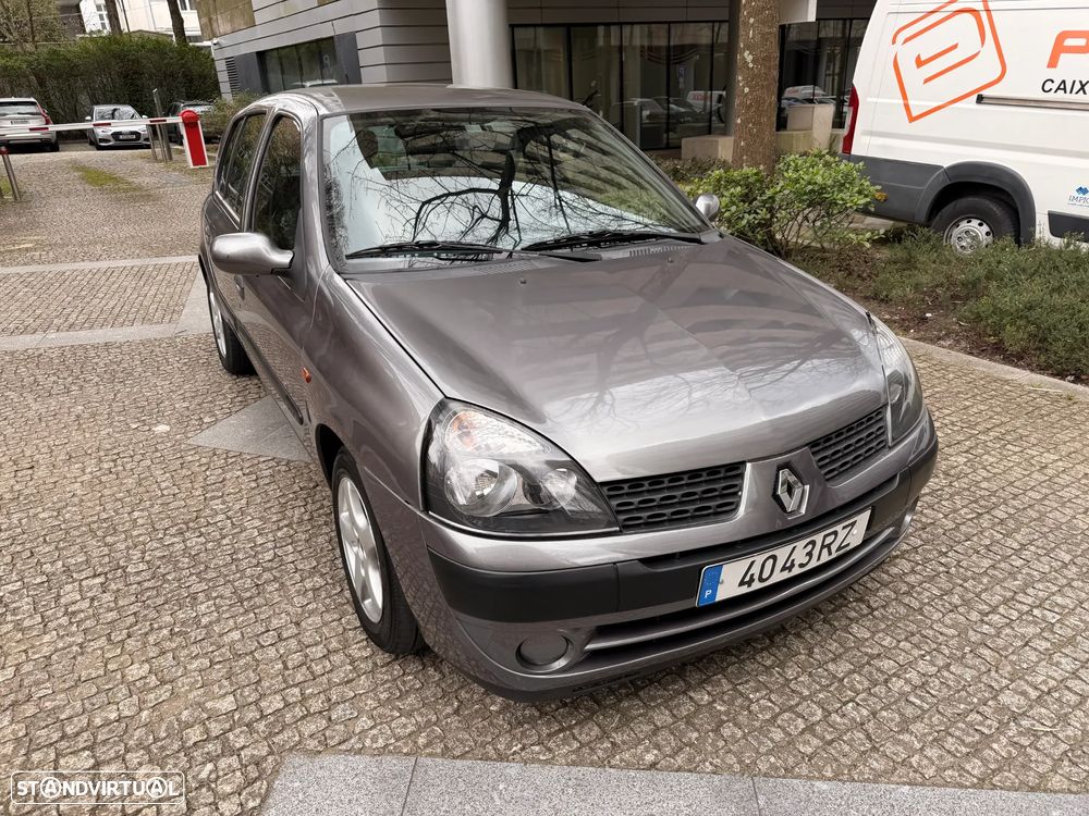 Renault Clio 1.2 16V Extreme - 9