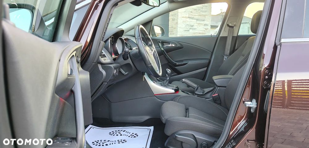 Opel Astra 1.4 Turbo Exklusiv - 16