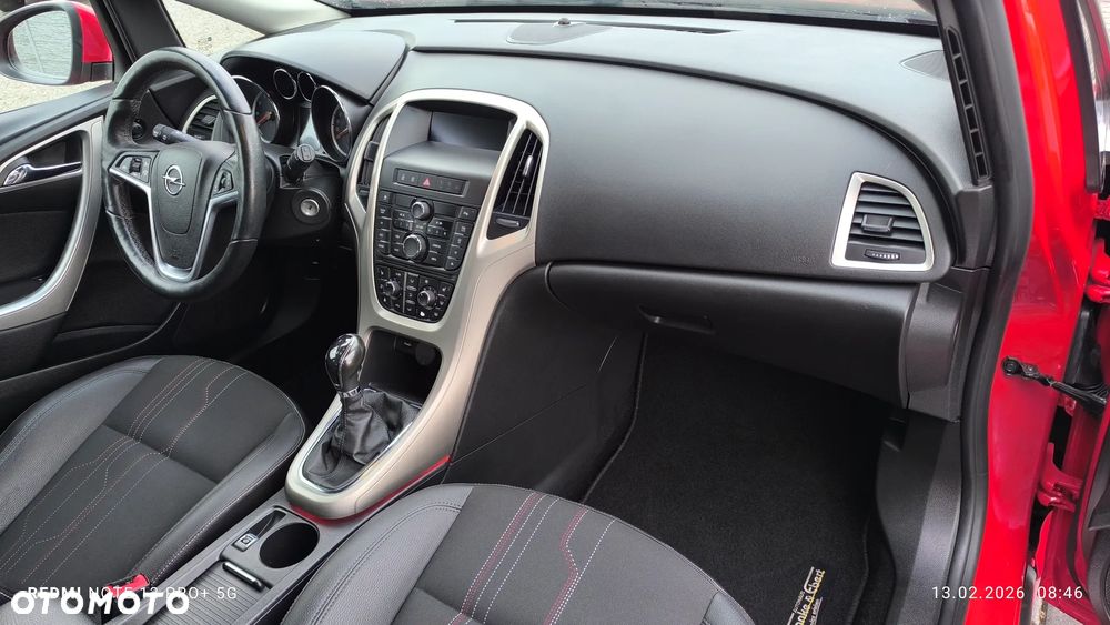 Opel Astra 1.4 Turbo 150 Jahre - 30