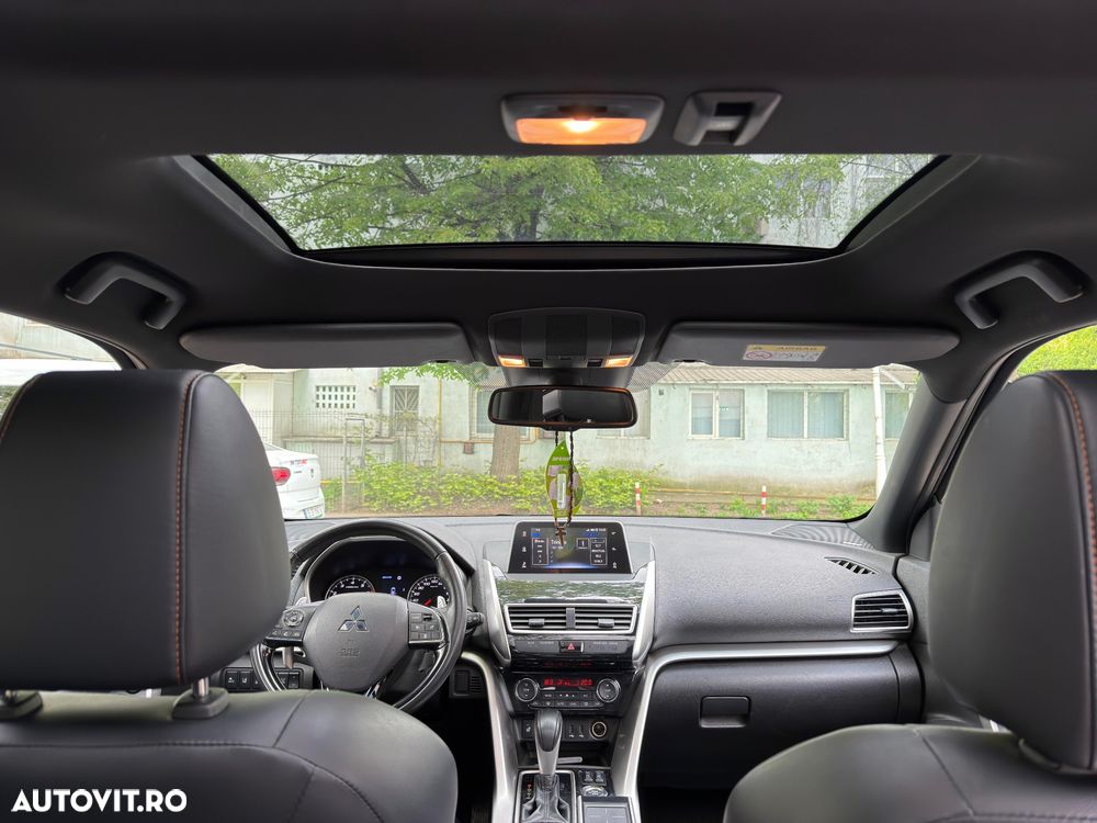 Mitsubishi Eclipse-Cross - 10