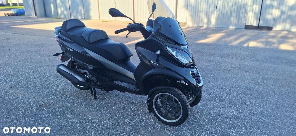 Piaggio MP-3 - 18