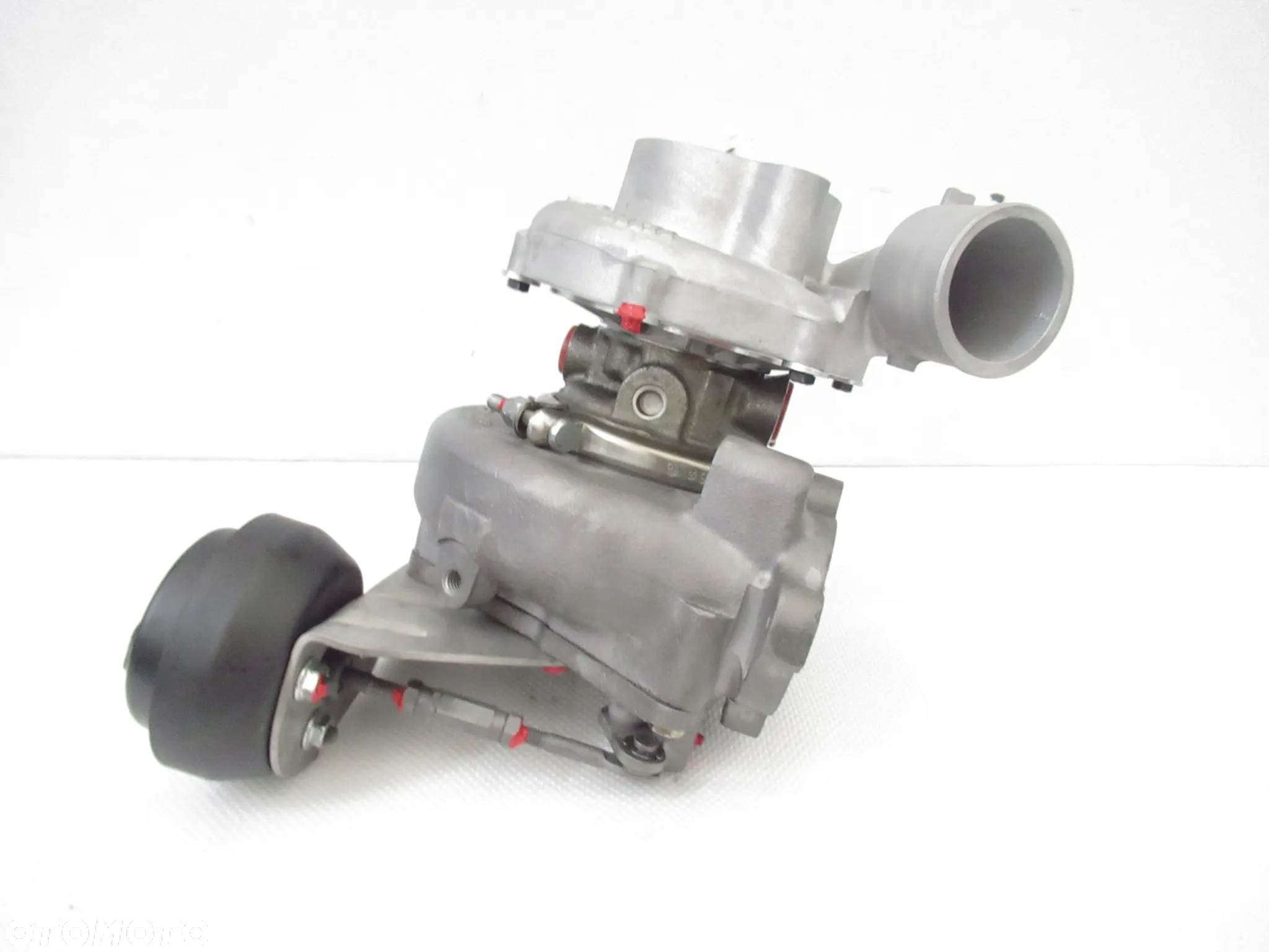 Turbina Toyota Avensis RAV4 Corolla 2.2 D-CAT 17201-0R022 - 2