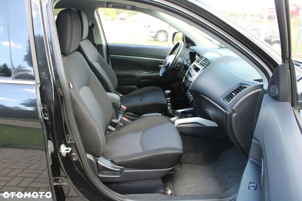 Mitsubishi ASX - 23