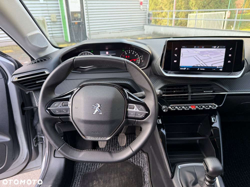 Peugeot 208 PureTech 100 Style - 29