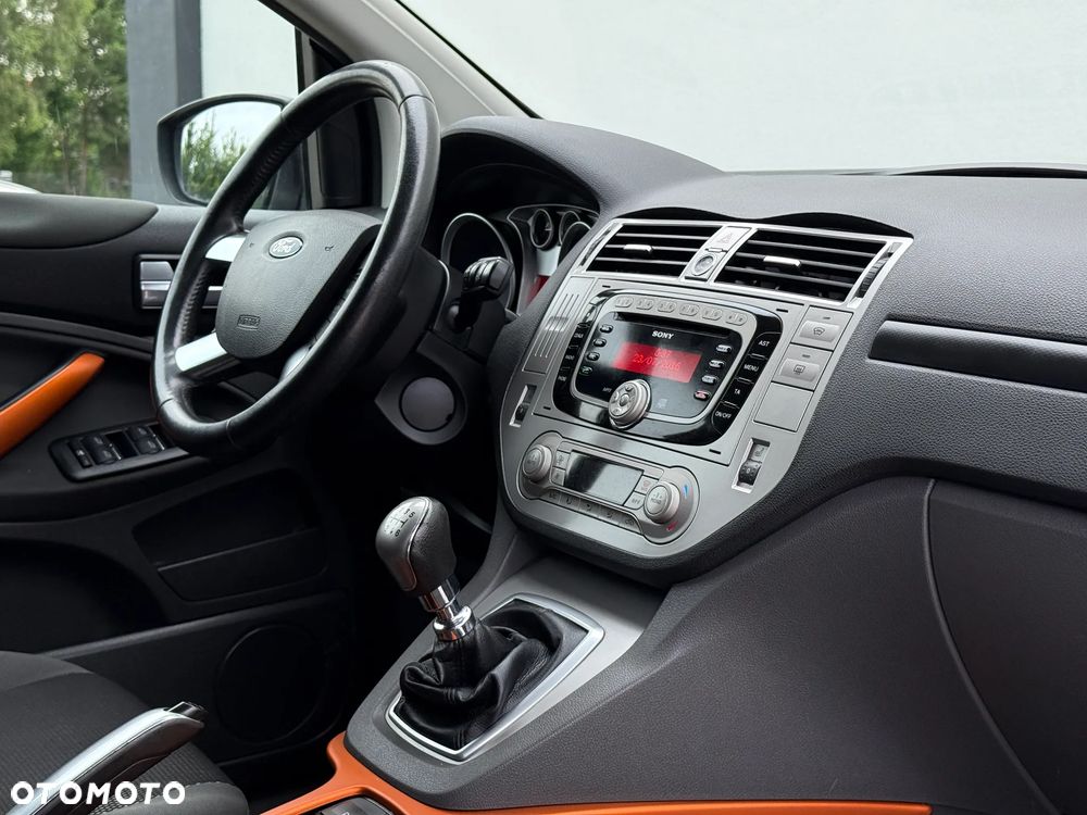 Ford Kuga 2.0 TDCi 4x4 Individual - 28