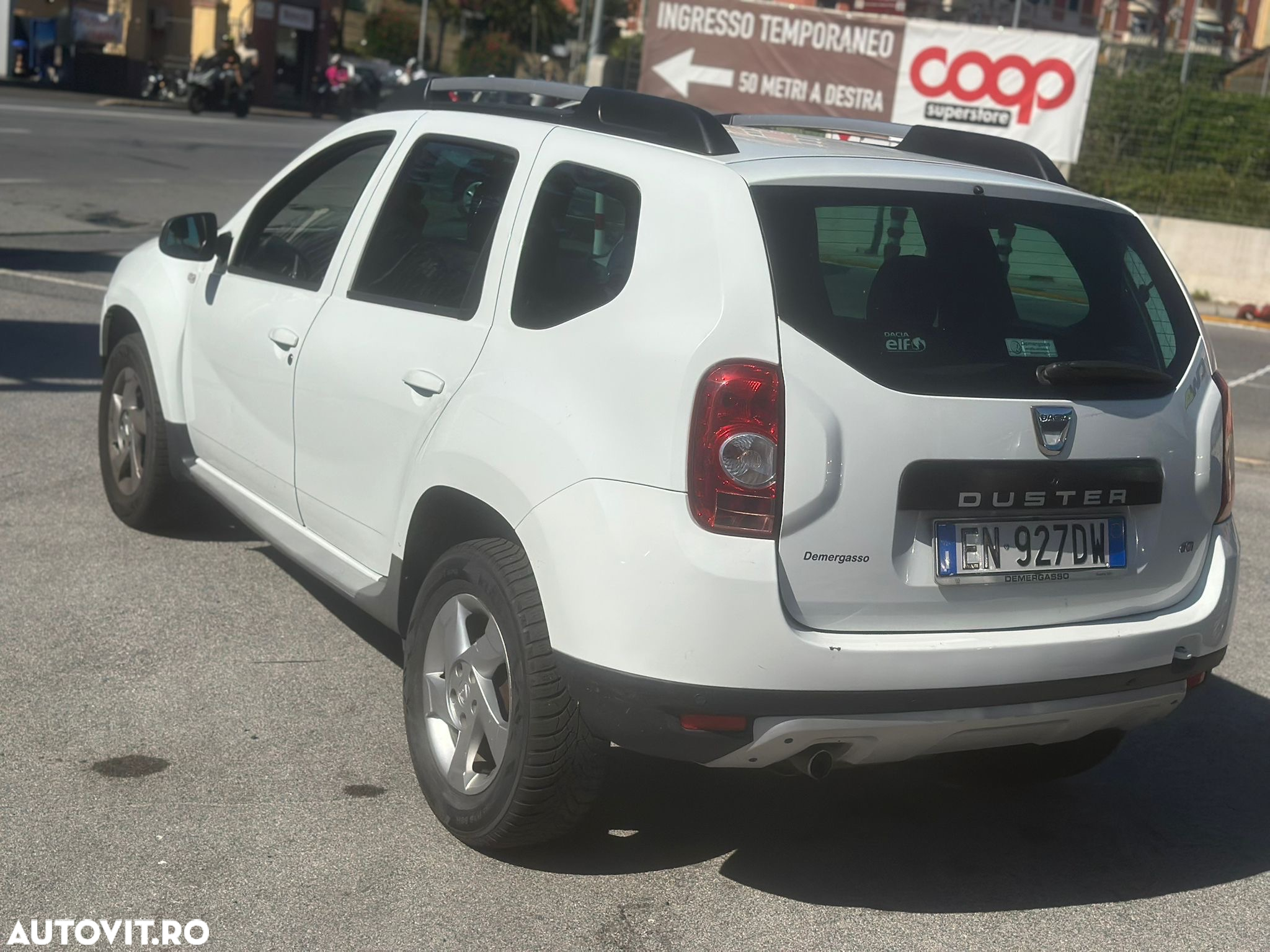 Dacia Duster 1.5 dCi 4x4 Ambiance - 9