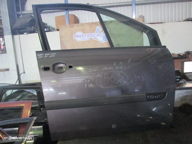 Porta  RENAULT SCENIC 2005 5P CINZA FD - 1