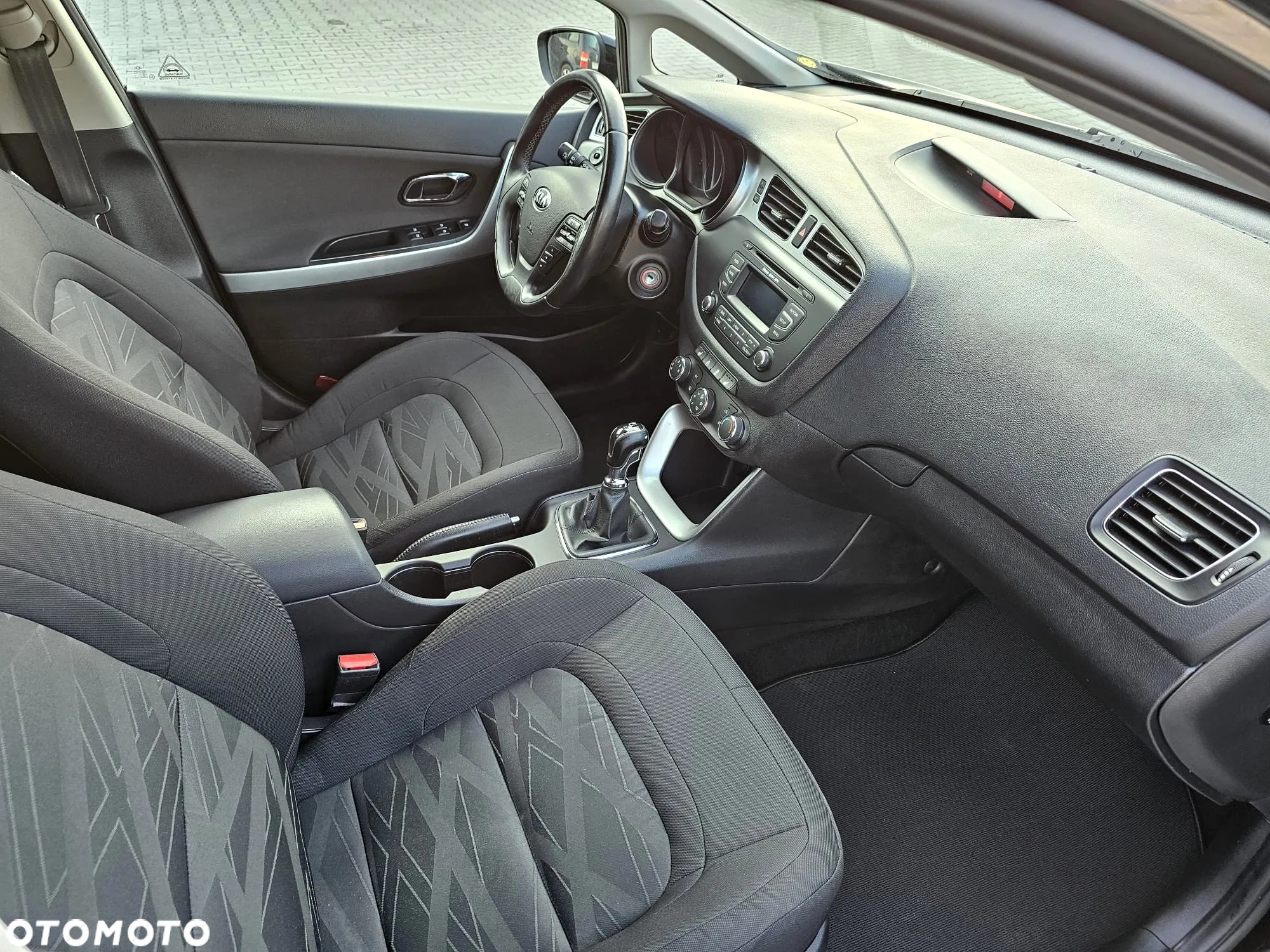Kia Ceed 1.6 GDI Vision - 22