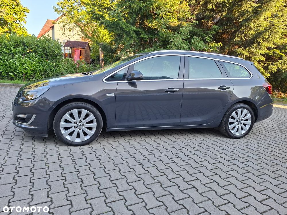 Opel Astra 1.4 T Cosmo - 7