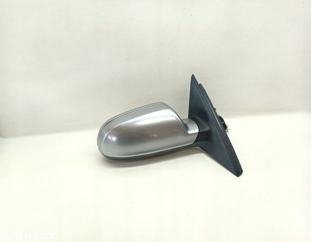 LUSTERKO PRAWE AUDI S4 A4 B8 ASYSTENT 16 PIN - 1