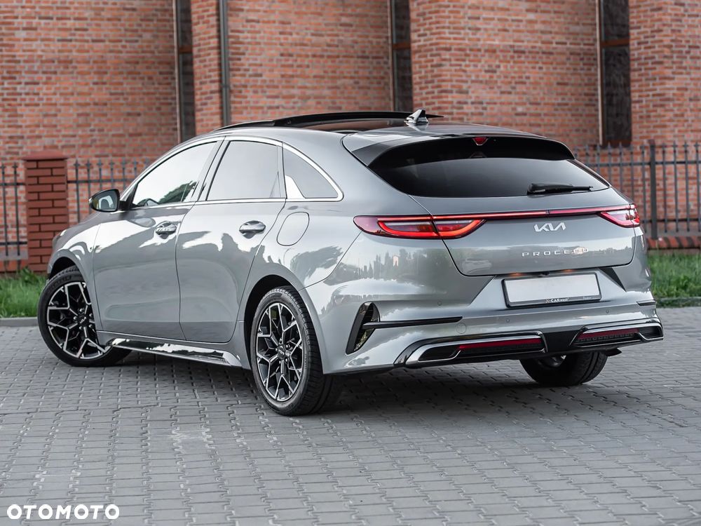 Kia ProCeed 1.5 T-GDI DCT7 OPF GT LINE - 9
