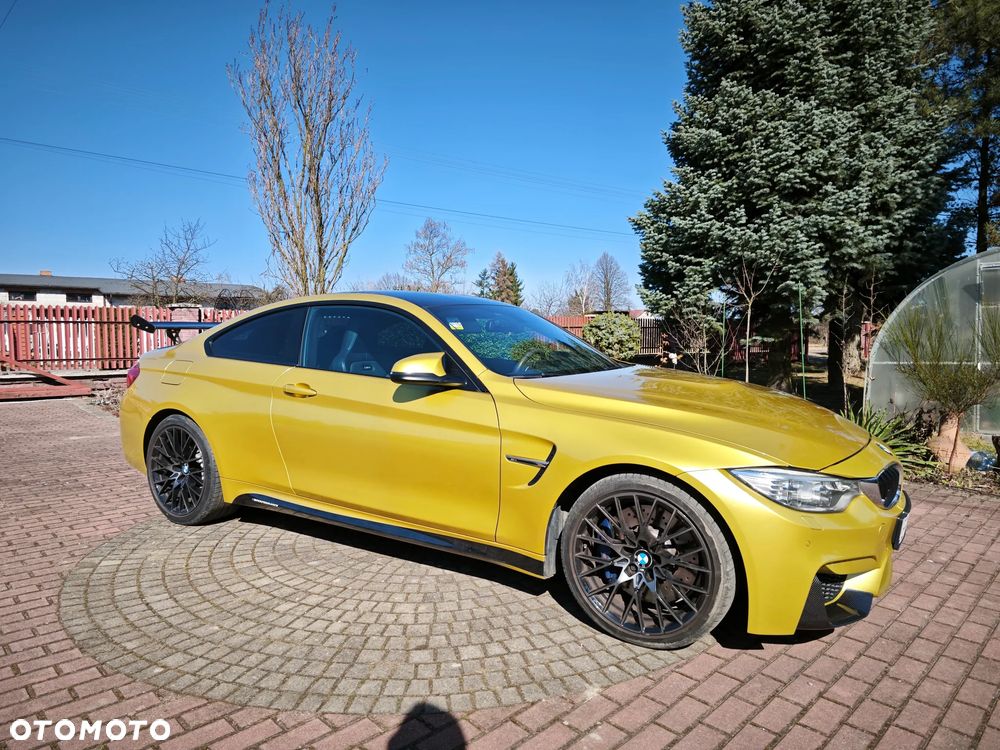 BMW M4 DKG - 3