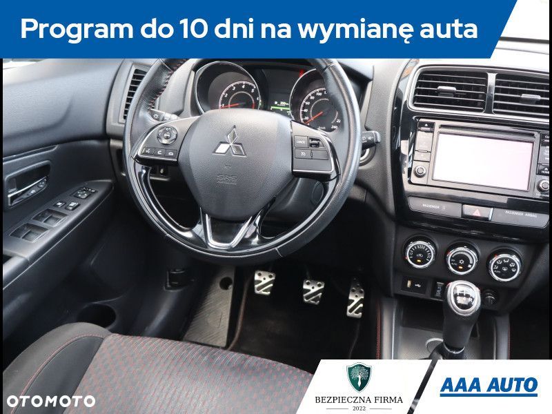 Mitsubishi ASX - 8