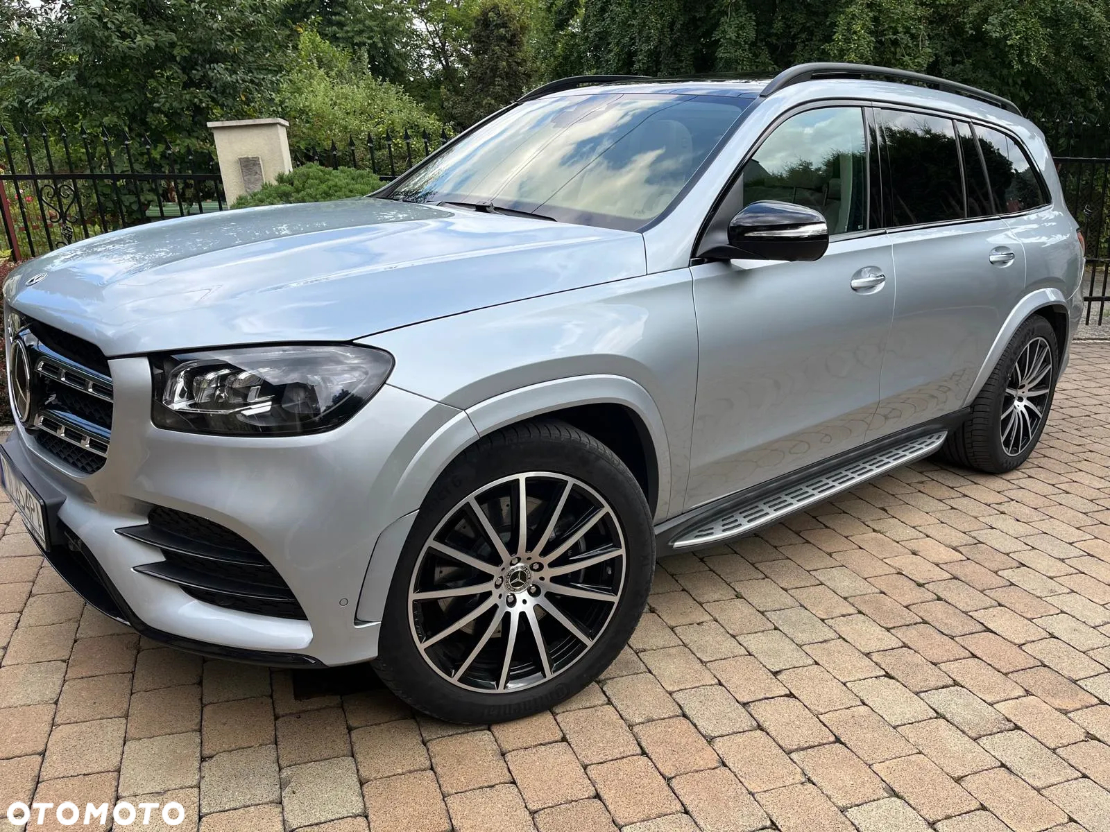 Mercedes-Benz GLS 450 4-Matic - 4