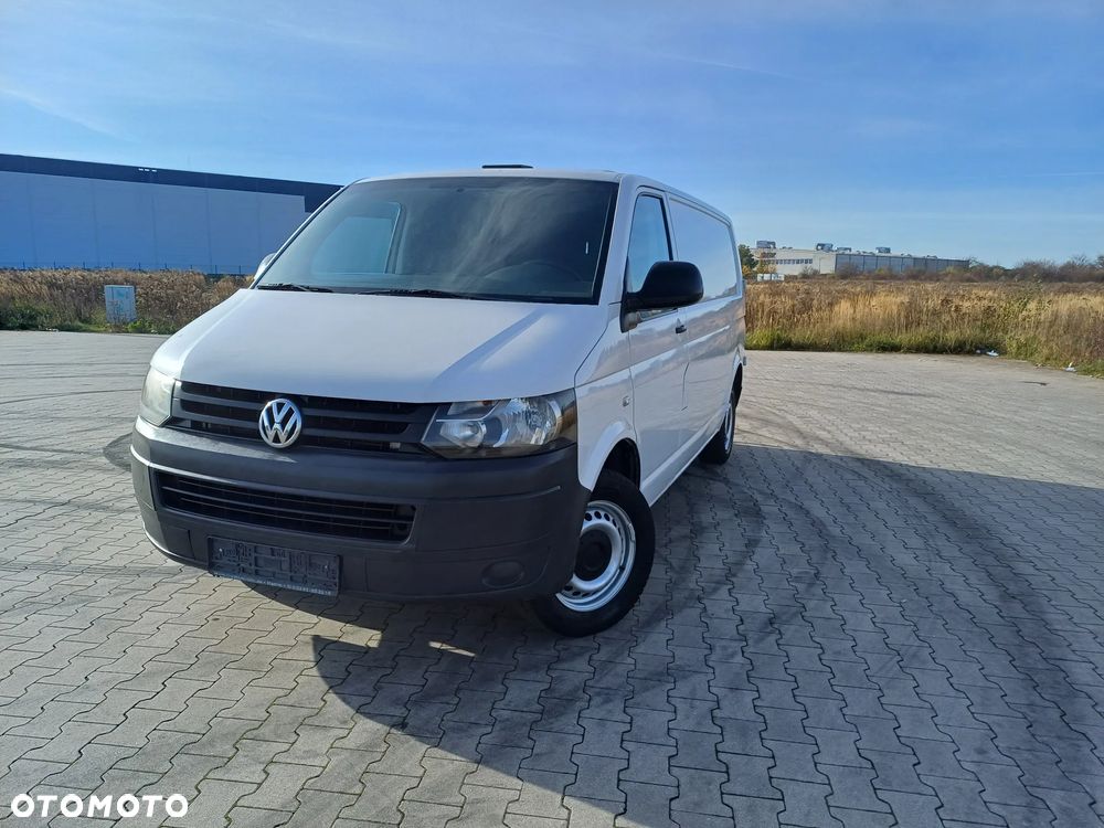 Volkswagen Transporter - 2