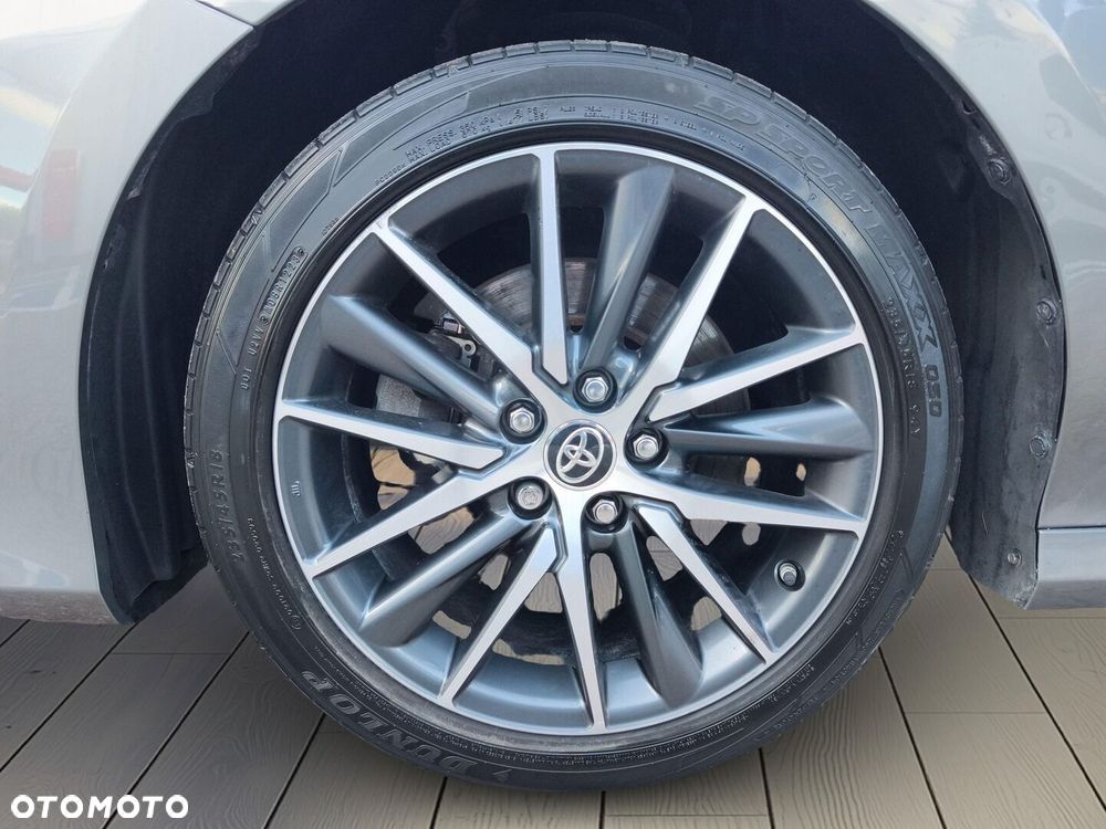 Toyota Camry 2.5 Hybrid Prestige CVT - 21