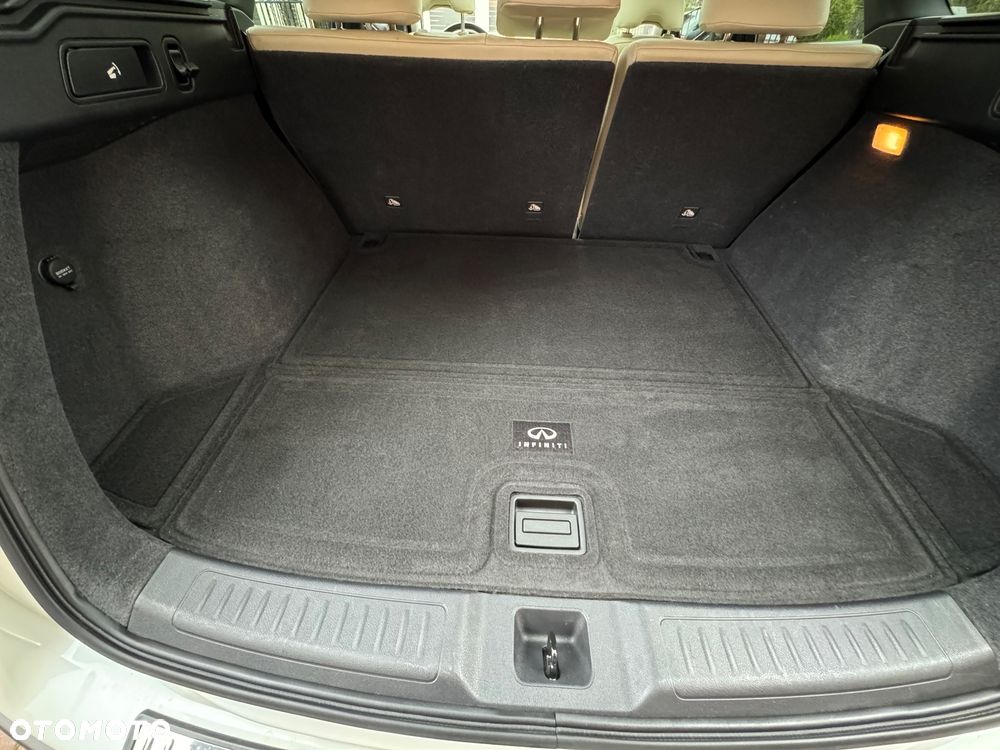 Infiniti QX30 2.0t DCT AWD Premium - 23