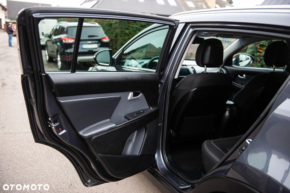 Kia Sportage 1.6 GDI 2WD Attract - 22