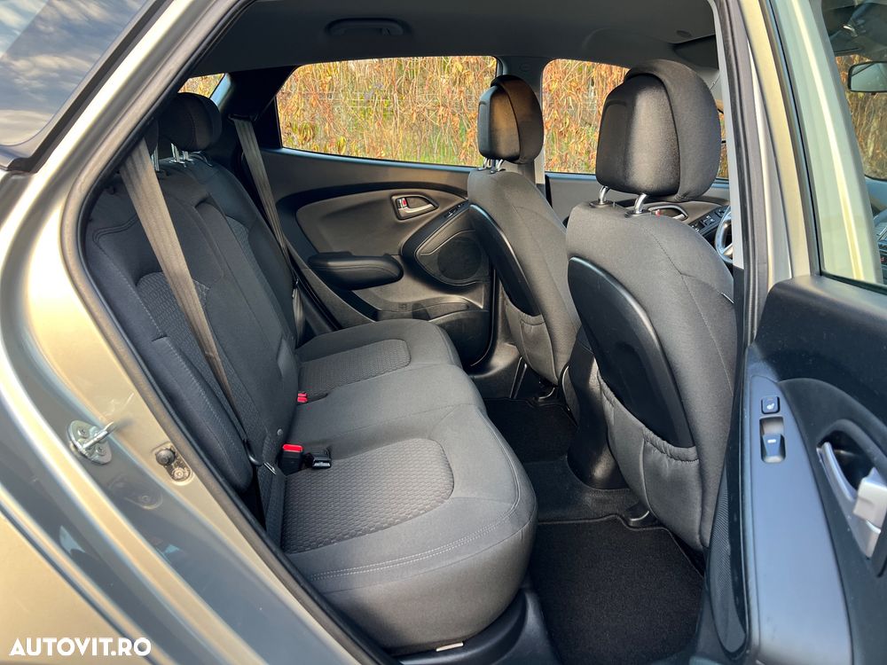 Hyundai ix35 2.0 CRDI 4WD Style - 11