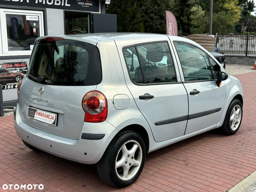 Renault Modus 1.4 16V Alize - 12