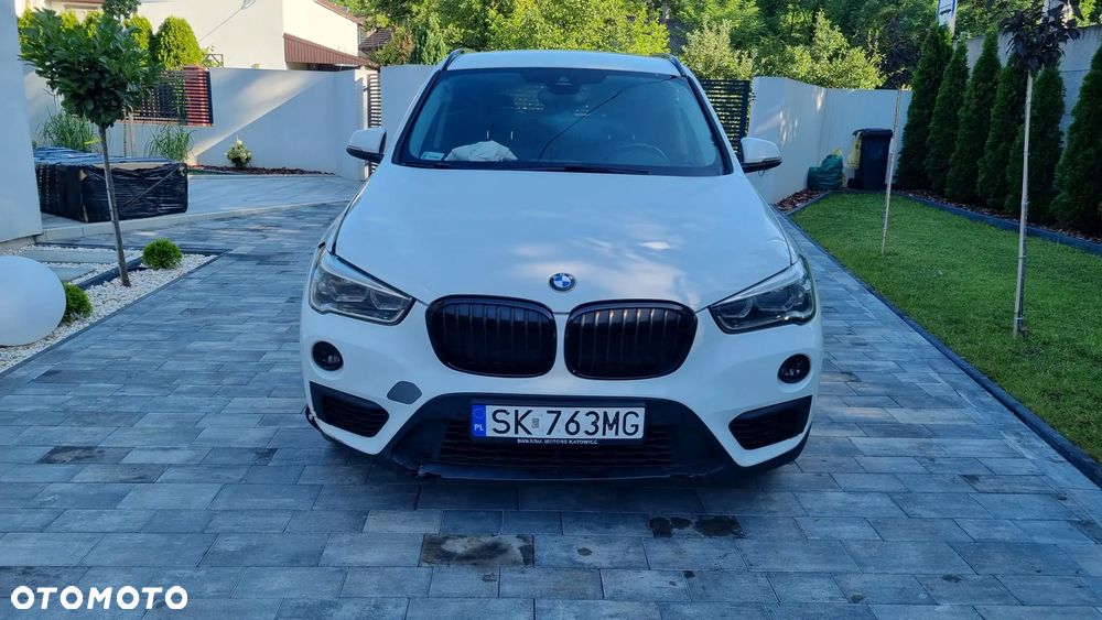 BMW X1 xDrive18d Sport Line sport - 2