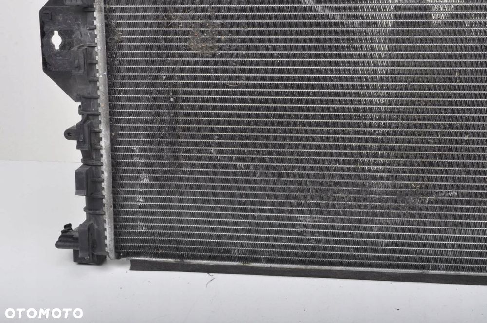 VOLVO S60 II V60 XC60 1.6 D2 CHŁODNICA WODY - 11