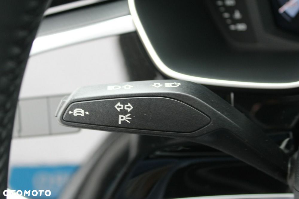 Audi Q3 - 24