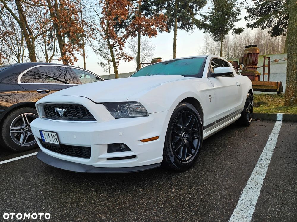 Ford Mustang 3.7 V6 Premium - 1