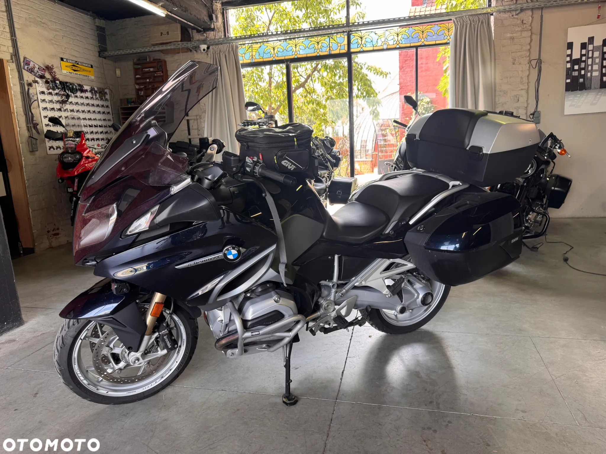 BMW RT - 2