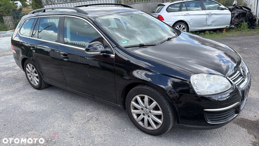 Volkswagen Golf 1.9 TDI DPF Comfortline - 6