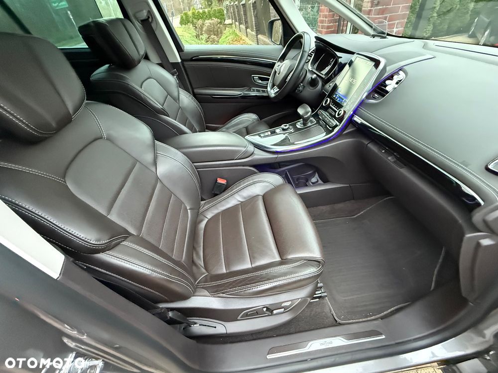 Renault Espace 1.6 dCi Energy Initiale Paris EDC 7os - 29