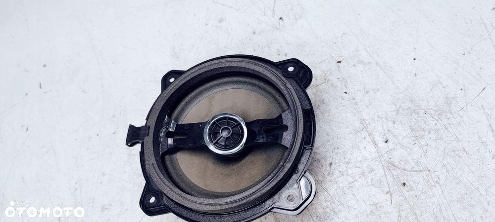GŁOŚNIK TYŁ AUDI A3 8P A4 B7 8H0035411D - 3