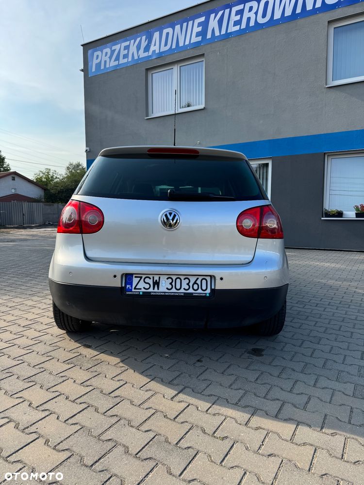 Volkswagen Golf 1.4 TSI Comfortline DSG - 4