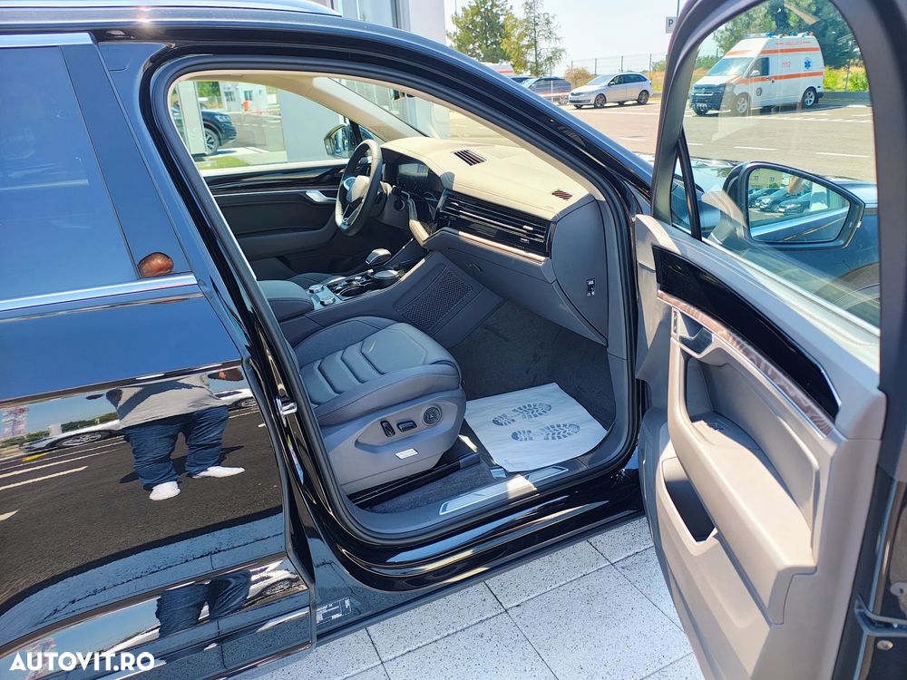 Volkswagen Touareg V6 TDI Elegance - 12