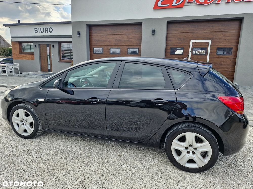 Opel Astra - 5