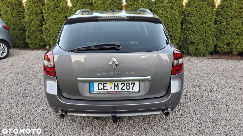 Renault Laguna dCi 150 FAP Start-Stop Bose Edition - 36
